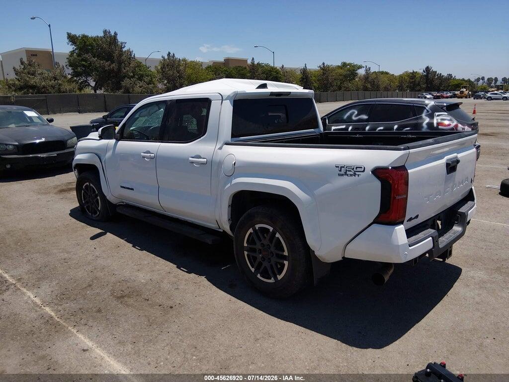 3TMLB5JN2RM006780 2024 TOYOTA TACOMA photo no. 3