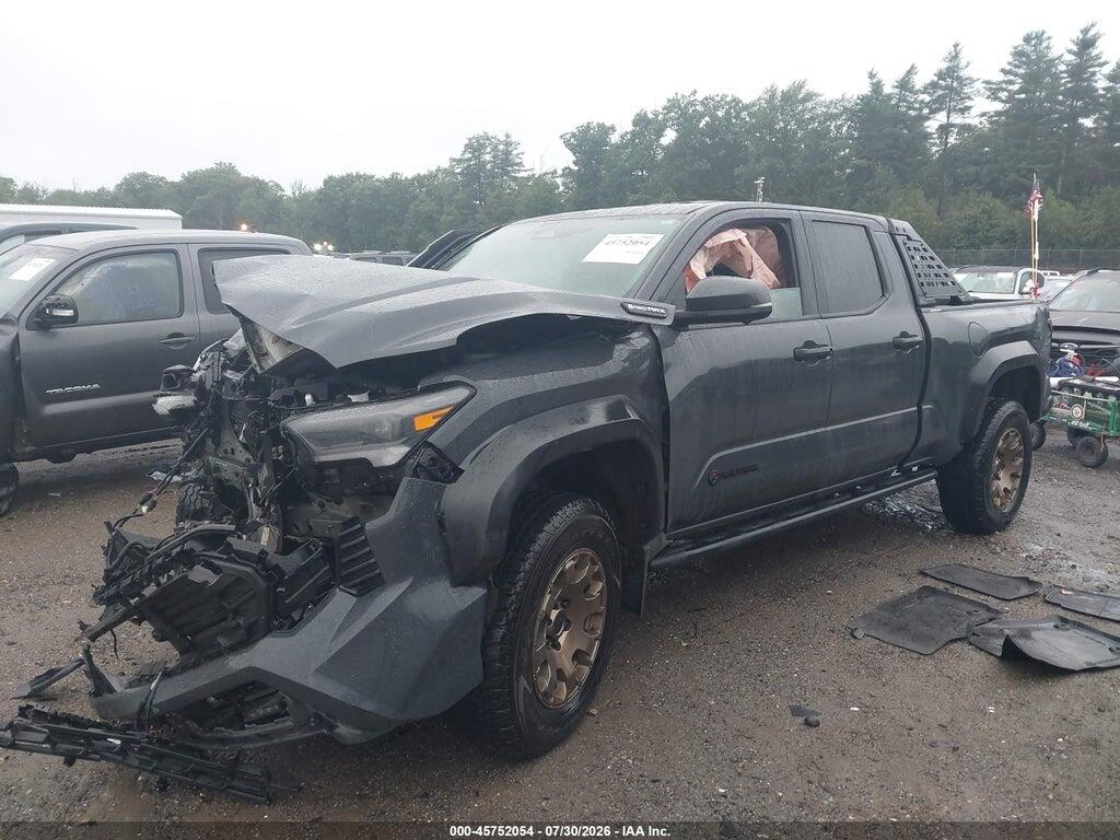 3TYLF5LN0RT004208 2024 TOYOTA TACOMA HYBRID photo no. 2