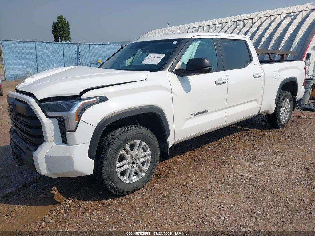 5TFLA5EC8RX028675 2024 TOYOTA TUNDRA photo no. 2
