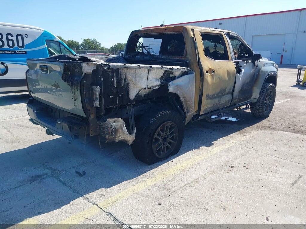 5TFWA5DB5RX167068 2024 TOYOTA TUNDRA photo no. 4