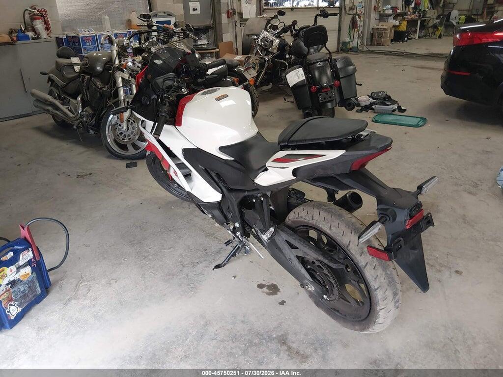 MH3RH25E6TK009344 2026 YAMAHA YFZ320 photo no. 3