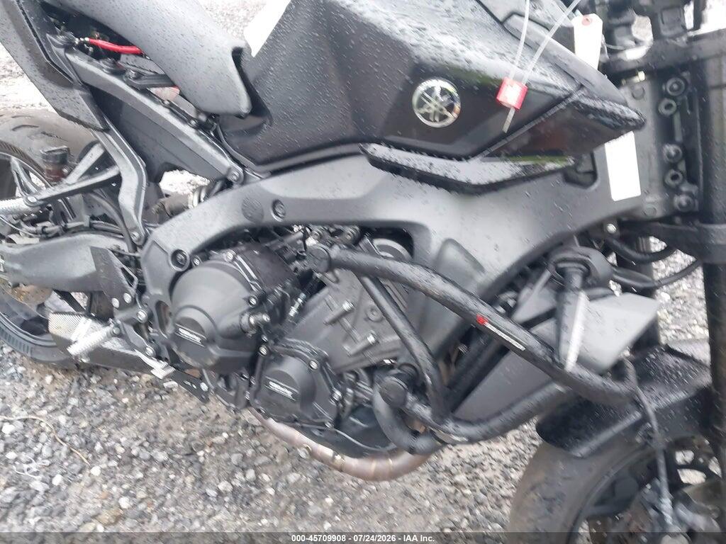JYARN94E9TA004318 2026 YAMAHA MT09 photo no. 8