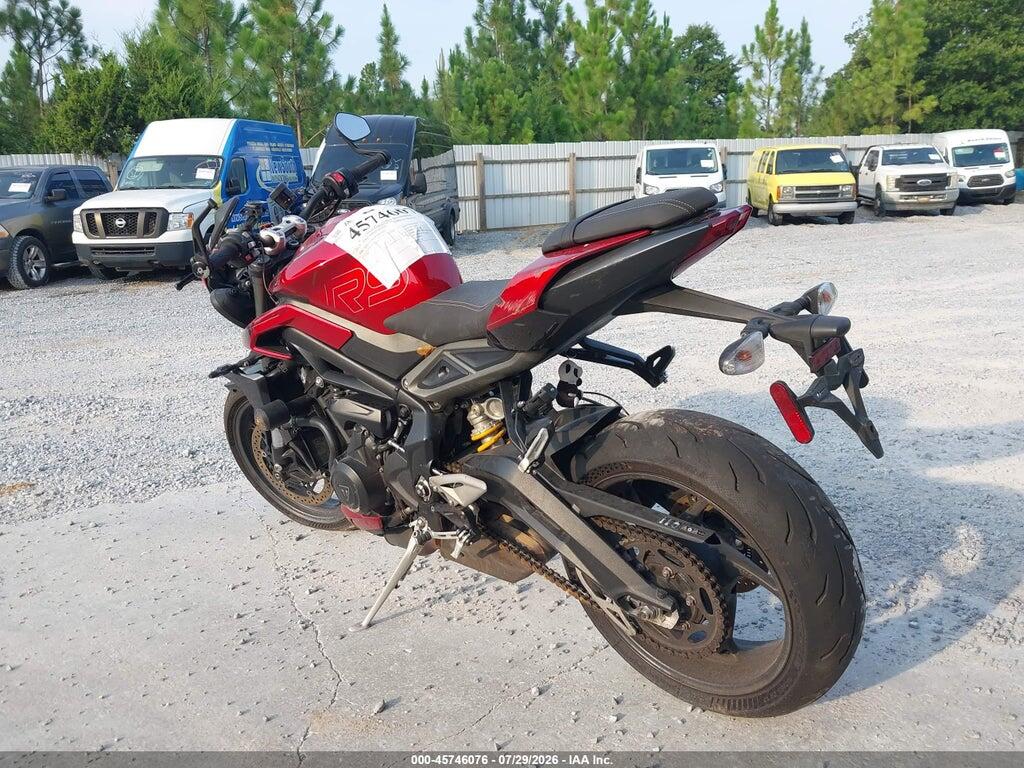 SMTA614K0RTBU4751 2024 TRIUMPH MOTORCYCLE STREET TRIPLE photo no. 3