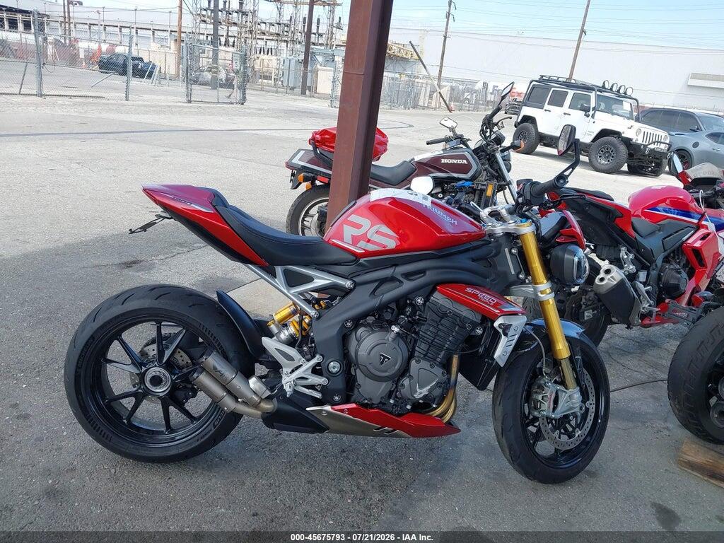 SMTP01ST0RTBP7983 2024 TRIUMPH MOTORCYCLE SPEED TRIPLE photo no. 12