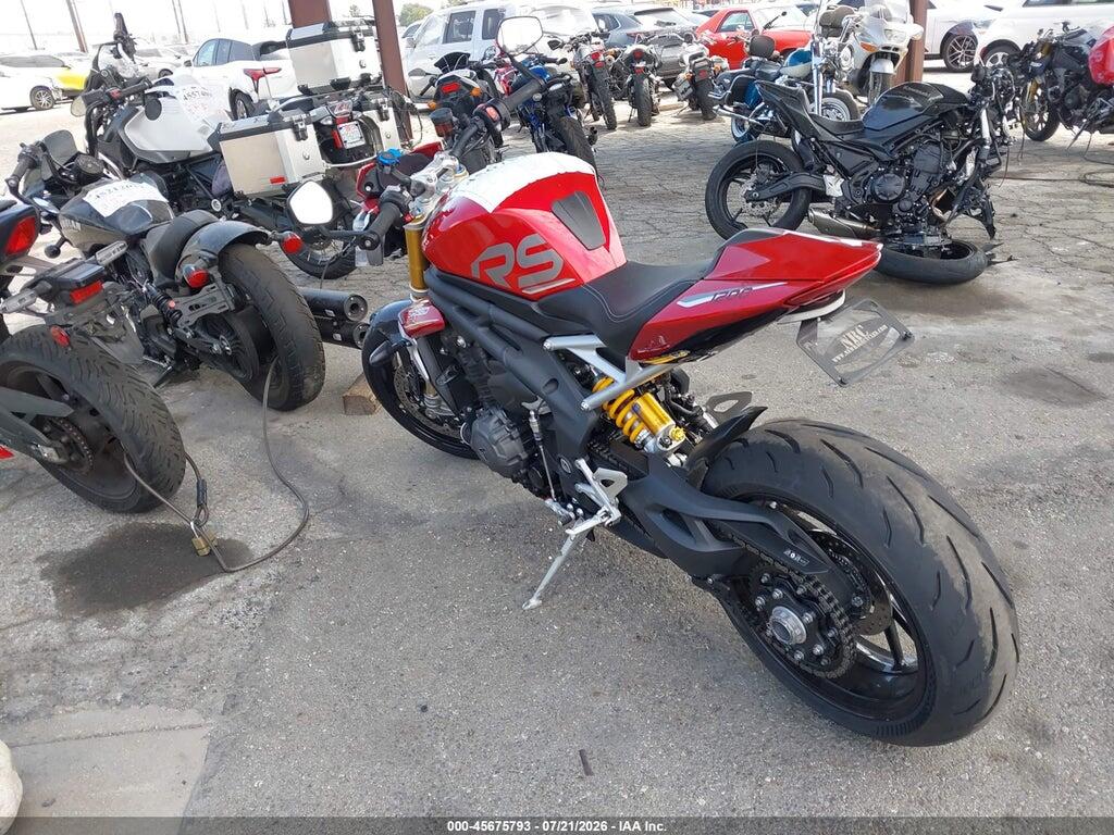 SMTP01ST0RTBP7983 2024 TRIUMPH MOTORCYCLE SPEED TRIPLE photo no. 3