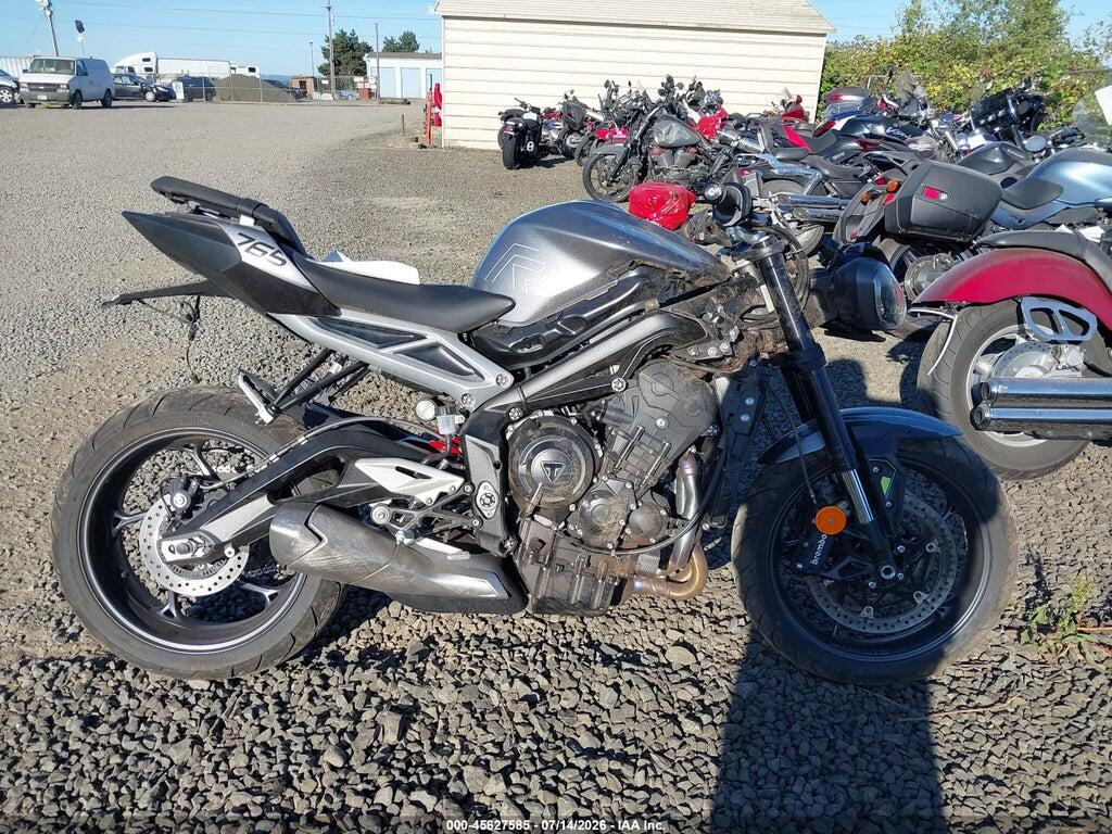 SMTA604S2RTBR0818 2024 TRIUMPH MOTORCYCLE STREET TRIPLE photo no. 12