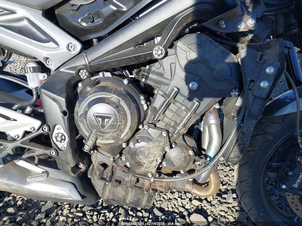 SMTA604S2RTBR0818 2024 TRIUMPH MOTORCYCLE STREET TRIPLE photo no. 8