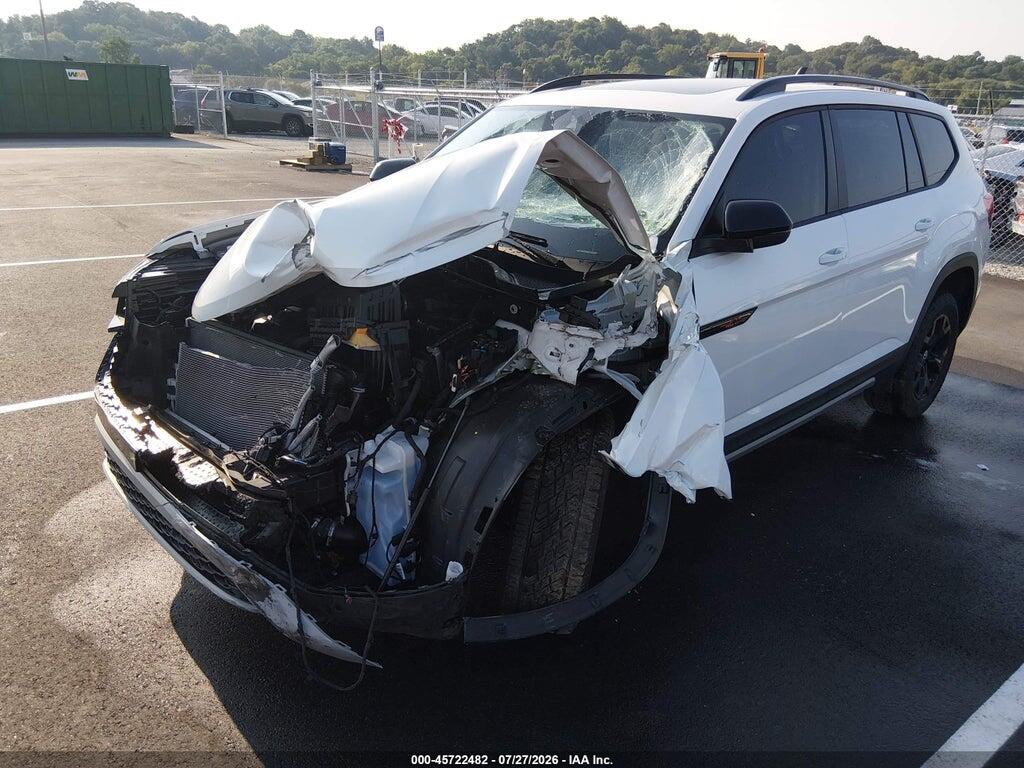 1V2GR2CA8RC545717 2024 VOLKSWAGEN ATLAS photo no. 2
