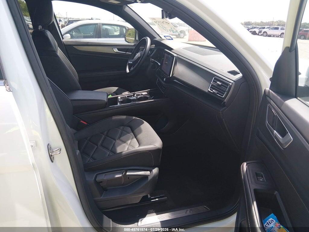 1V2WE2CA1RC240924 2024 VOLKSWAGEN ATLAS CROSS SPORT photo no. 5