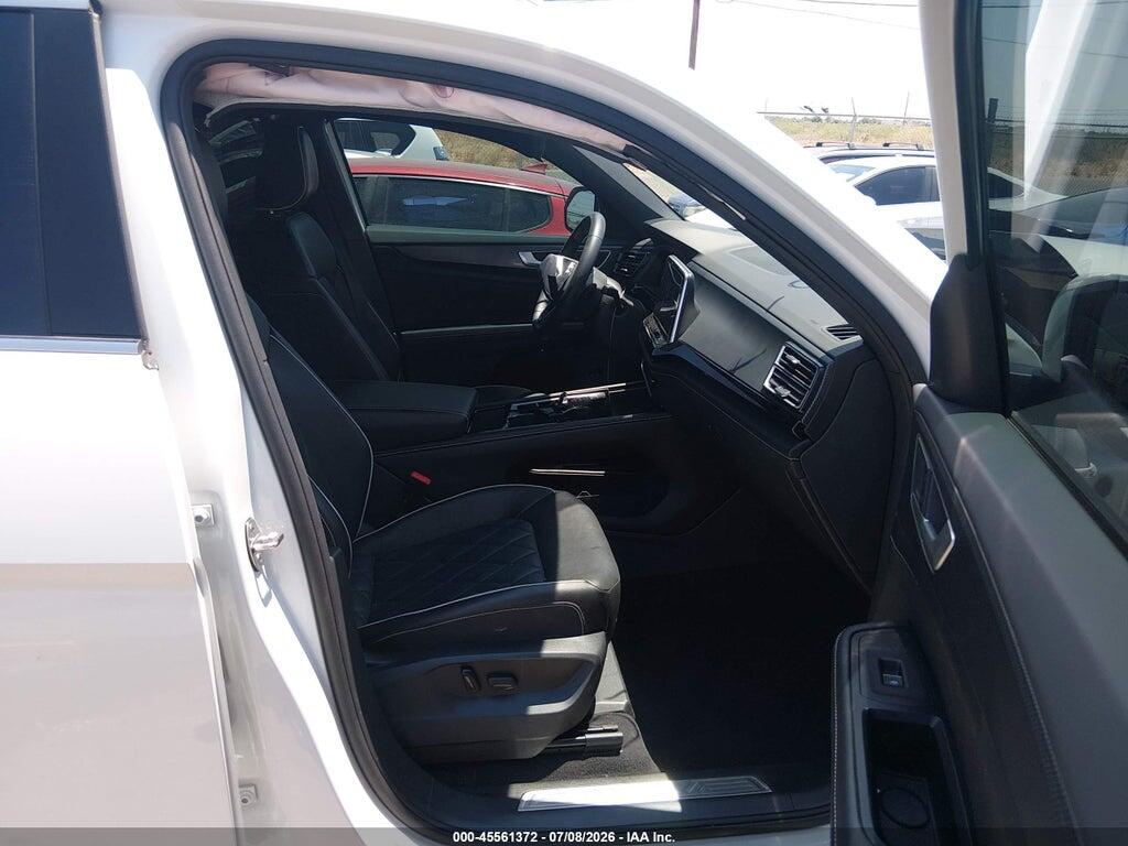 1V2FE2CA7RC238854 2024 VOLKSWAGEN ATLAS CROSS SPORT photo no. 5