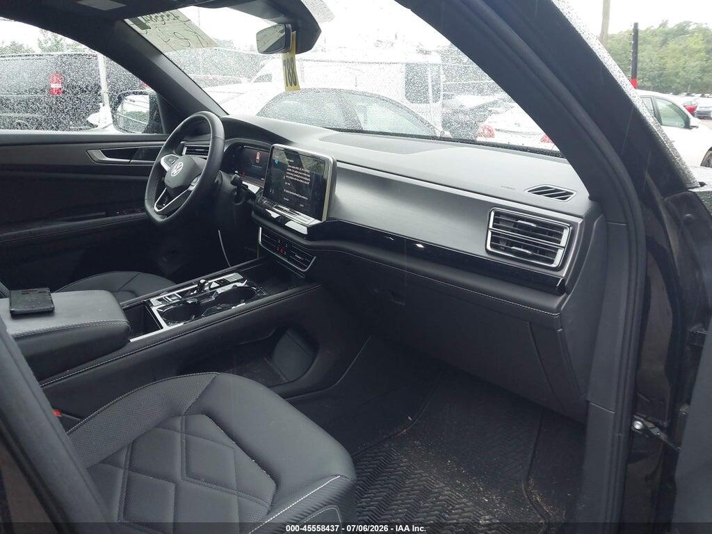 1V2HE2CA5RC243723 2024 VOLKSWAGEN ATLAS CROSS SPORT photo no. 5