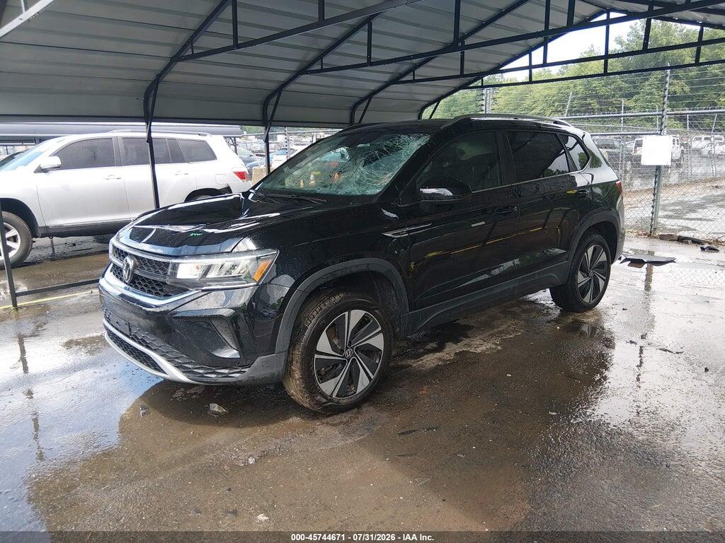 3VVUX7B2XRM118136 2024 VOLKSWAGEN TAOS photo no. 2