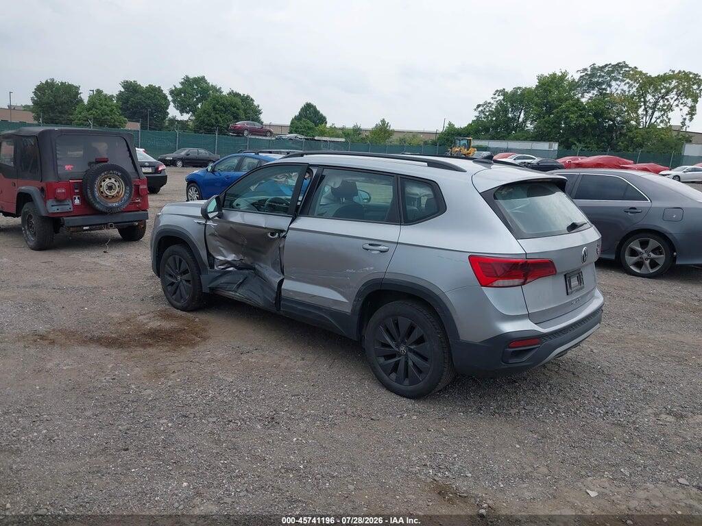 3VV5X7B2XRM080556 2024 VOLKSWAGEN TAOS photo no. 3