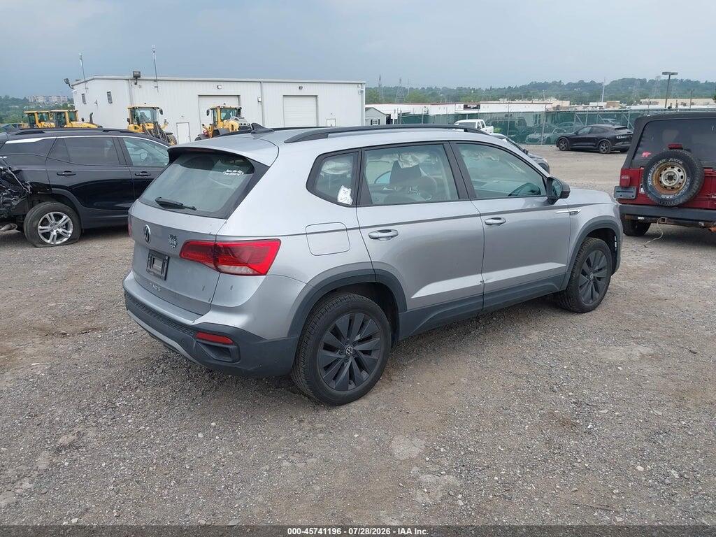 3VV5X7B2XRM080556 2024 VOLKSWAGEN TAOS photo no. 4