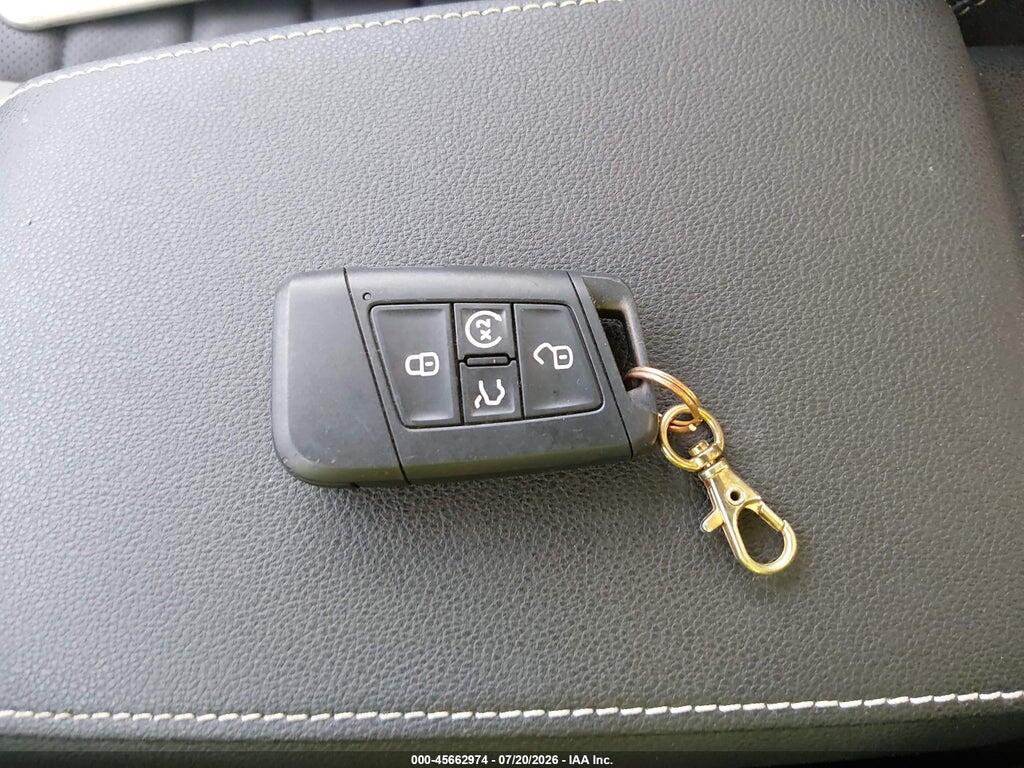 3VV4X7B28RM018715 2024 VOLKSWAGEN TAOS photo no. 11