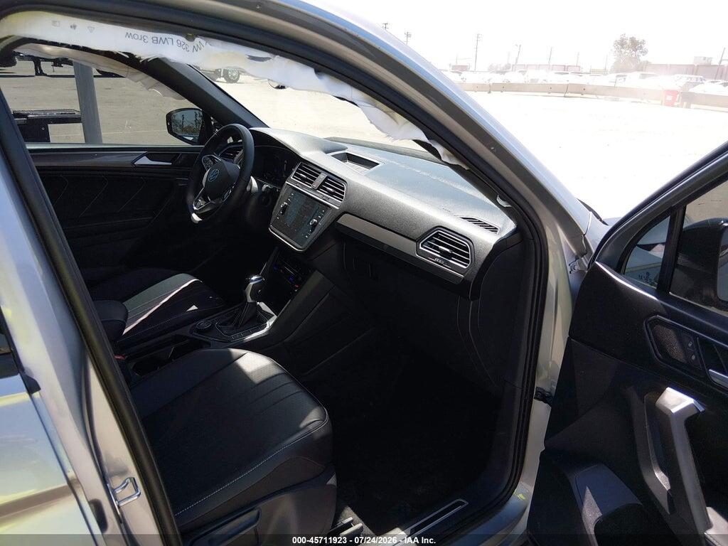 3VV8B7AX0RM191139 2024 VOLKSWAGEN TIGUAN photo no. 5