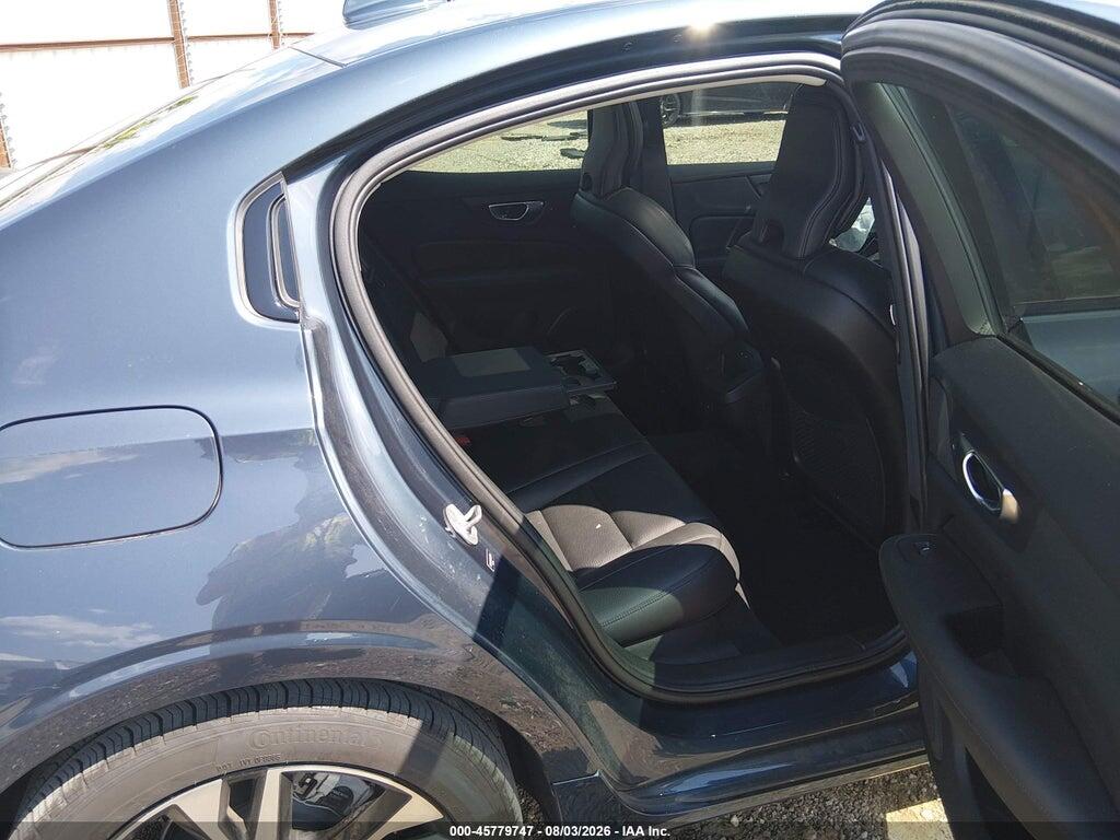 7JRL12FL6RG299538 2024 VOLVO S60 photo no. 8