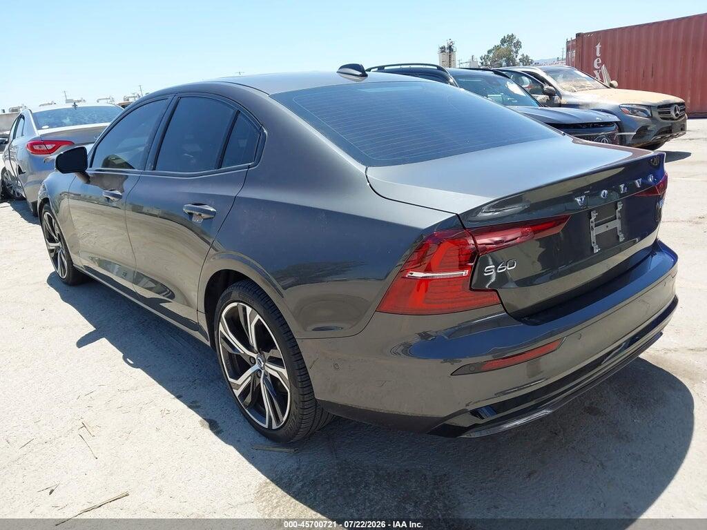 7JRL12FL1RG326967 2024 VOLVO S60 photo no. 3