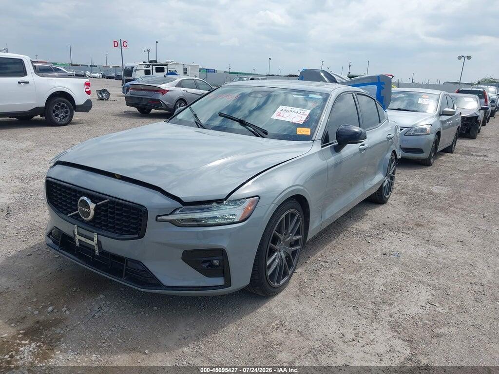 7JRL12FK9RG317814 2024 VOLVO S60 photo no. 2