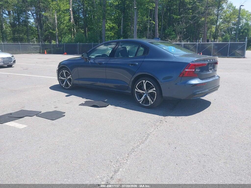 7JRL12TL8RG295091 2024 VOLVO S60 photo no. 3