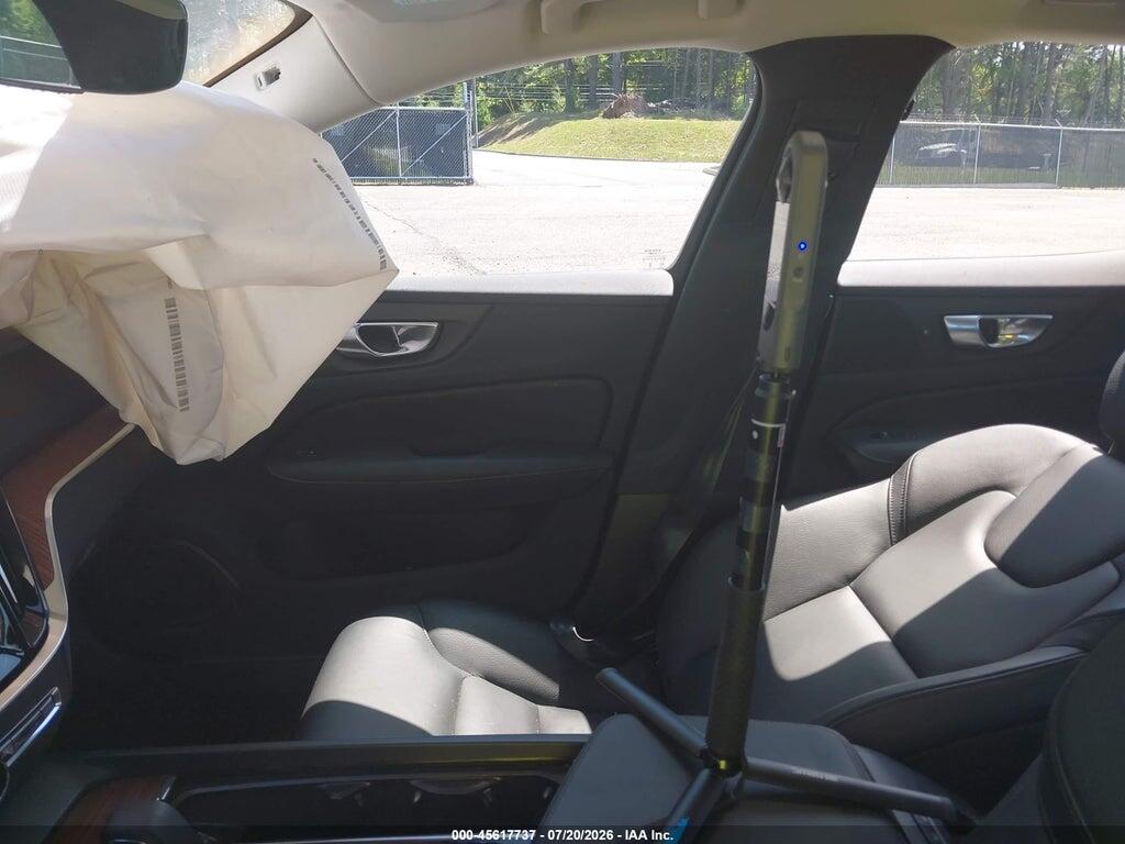 7JRL12TL8RG295091 2024 VOLVO S60 photo no. 5