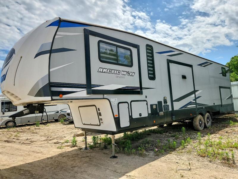 2021 FOREST RIVER ARTICWOLF CAMPER — Фото 2 из 10
