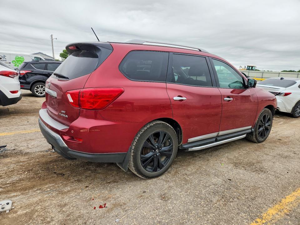 2017 NISSAN PATHFINDER PLATINUM — Фото 3 из 14