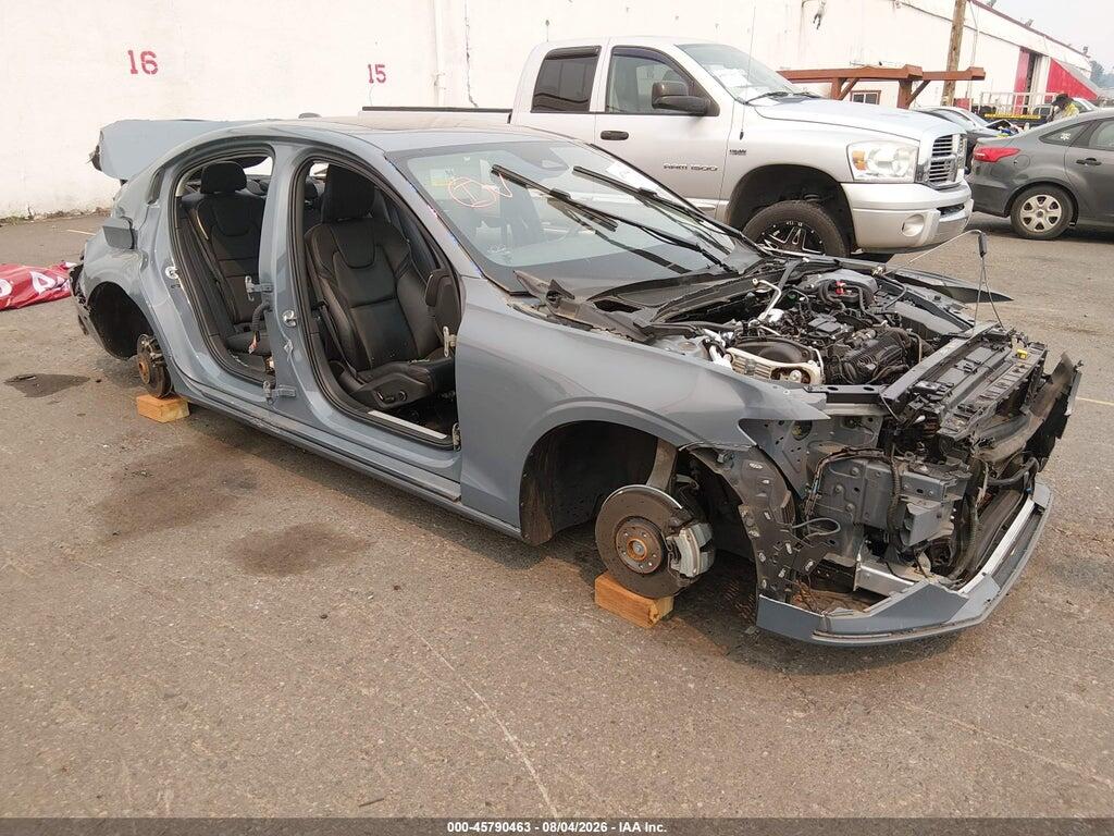 7JRL12TL8RG317252 2024 VOLVO S60 photo no. 1