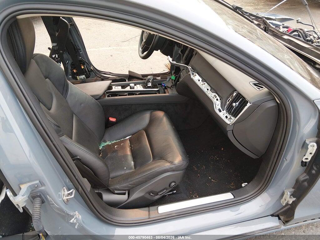7JRL12TL8RG317252 2024 VOLVO S60 photo no. 5