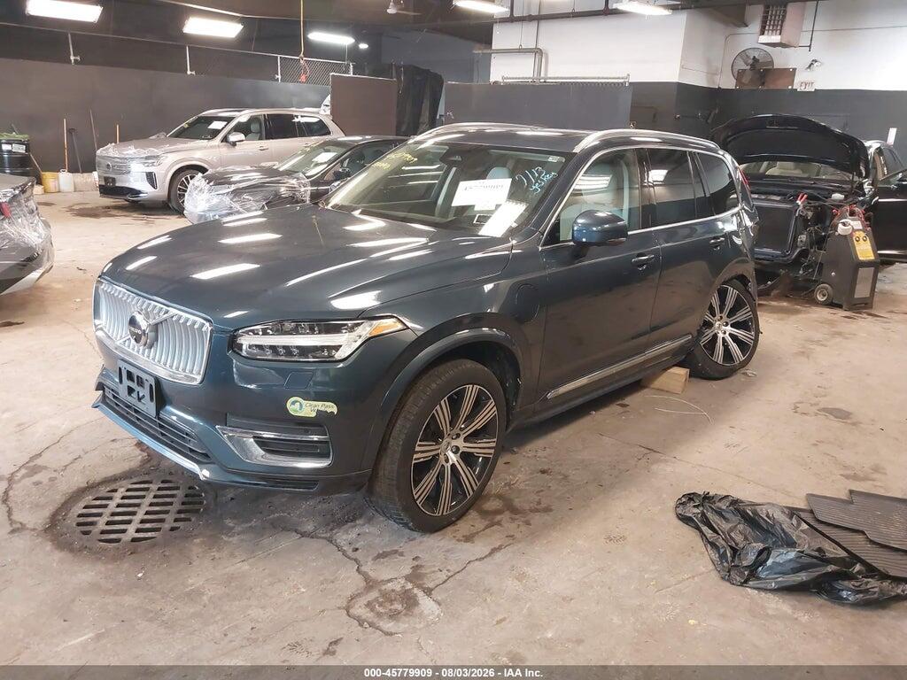 2024 VOLVO XC90 RECHARGE PLUG-IN HYBRID T8 ULTIMATE BRIGHT THEME 7-SEATER — Фото 2 из 16