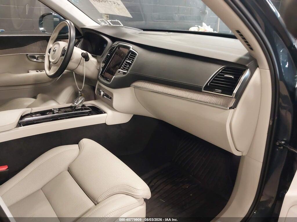 2024 VOLVO XC90 RECHARGE PLUG-IN HYBRID T8 ULTIMATE BRIGHT THEME 7-SEATER — Фото 5 из 16