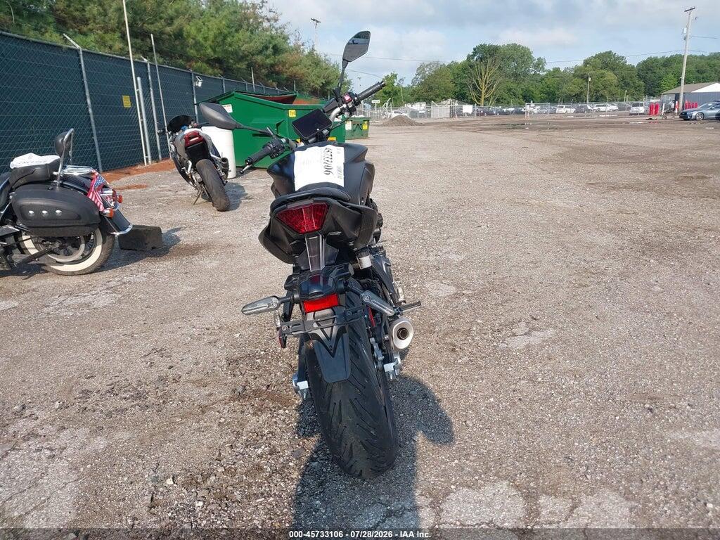 JYARM32E9RA010017 2024 YAMAHA MT07 photo no. 6