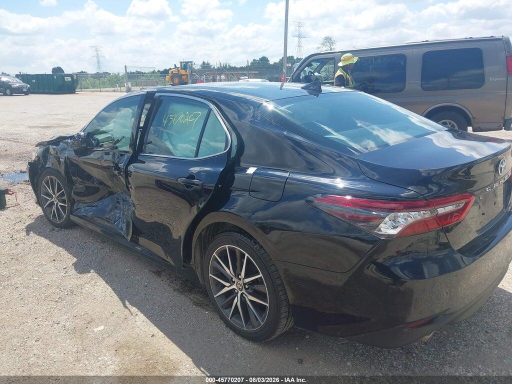 4T1F31AK4MU567510 2021 TOYOTA CAMRY photo no. 3