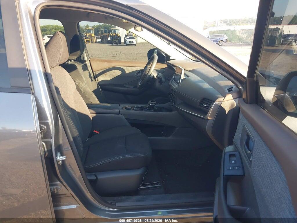 5N1BT3AB2PC940466 2023 NISSAN ROGUE photo no. 5