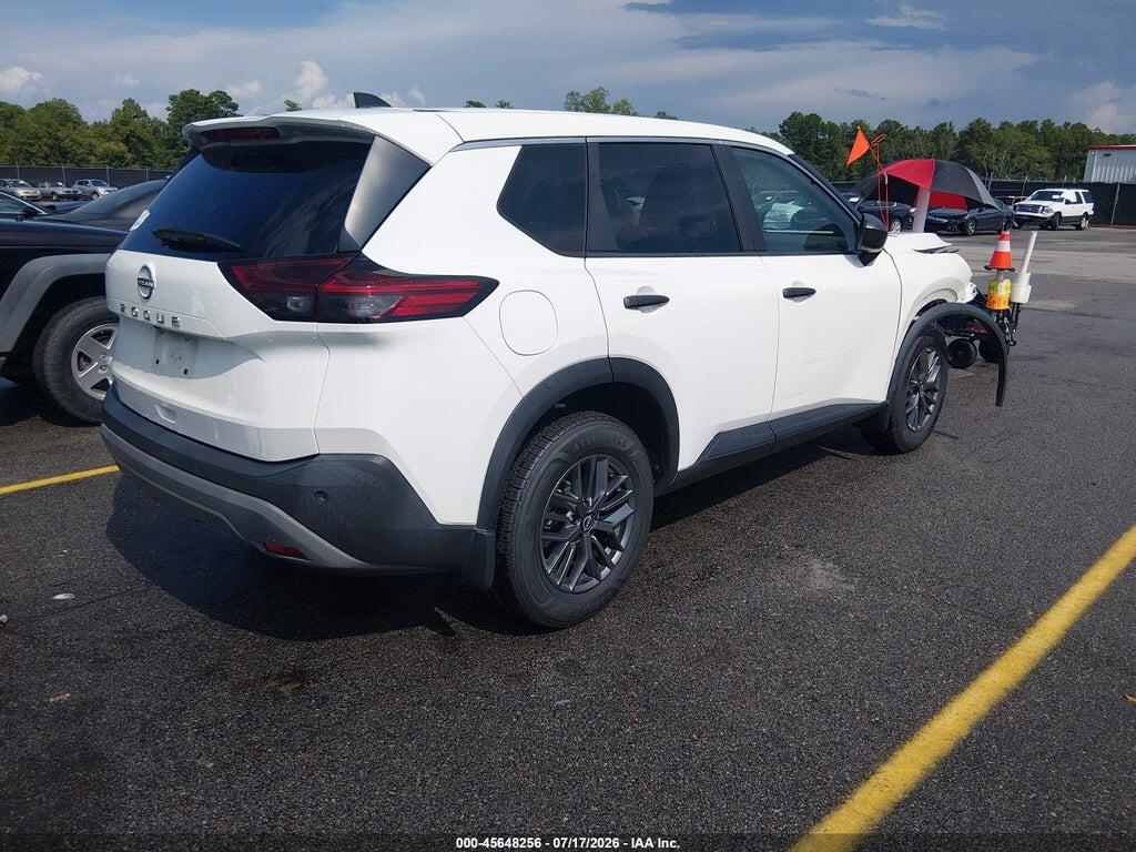 5N1BT3AAXPC817991 2023 NISSAN ROGUE photo no. 4