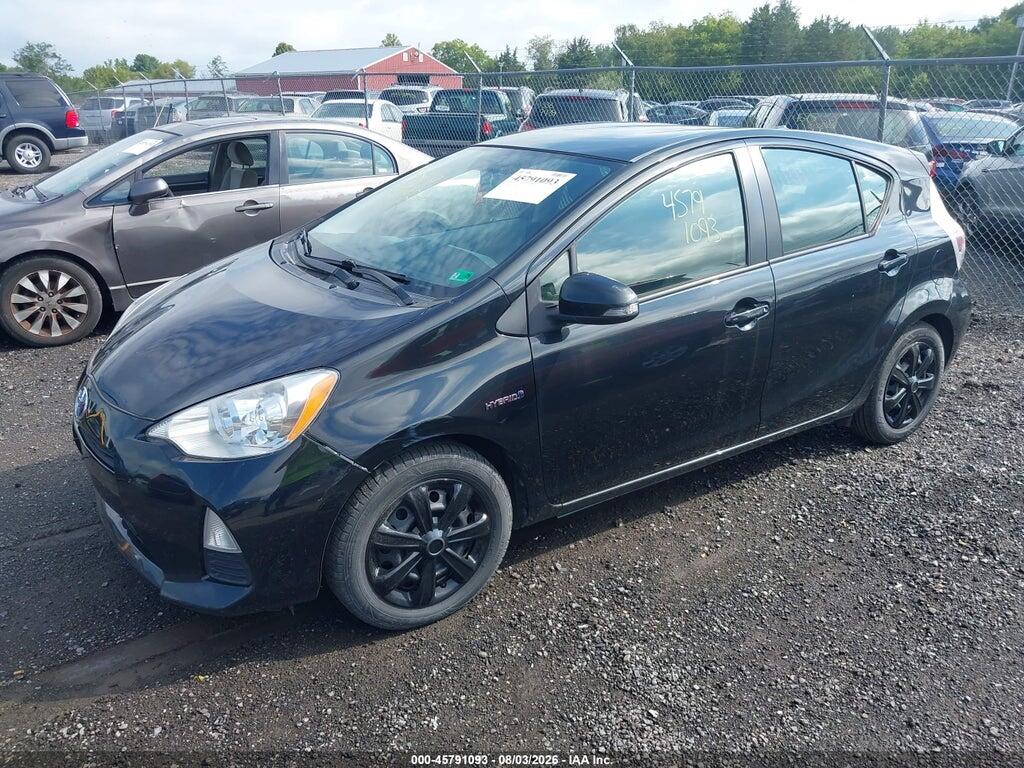 JTDKDTB38C1017083 2012 TOYOTA PRIUS C photo no. 2