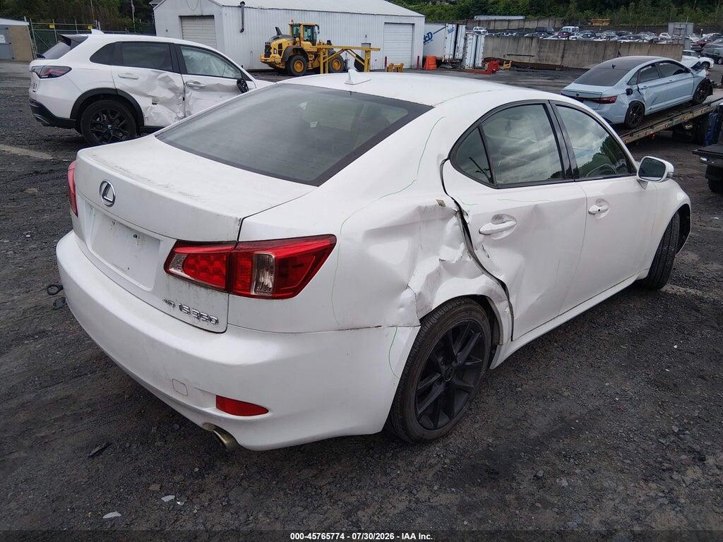 JTHCE5C21C5002726 2012 LEXUS IS 350 photo no. 4