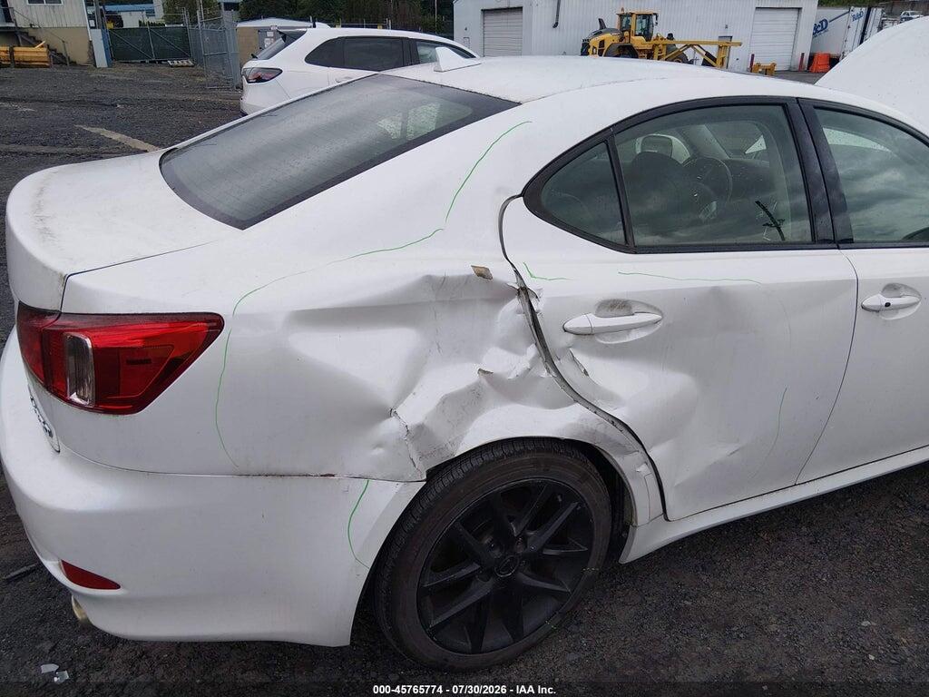 JTHCE5C21C5002726 2012 LEXUS IS 350 photo no. 6