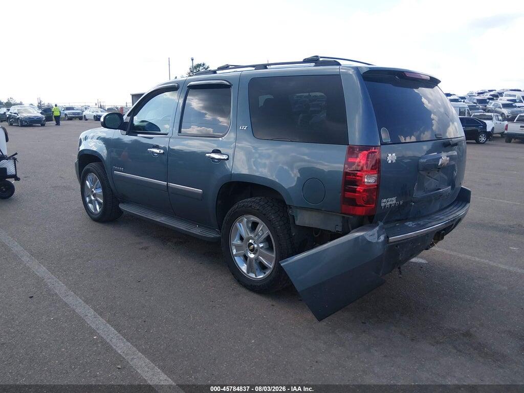 1GNUKCE02AR114334 2010 CHEVROLET TAHOE photo no. 3