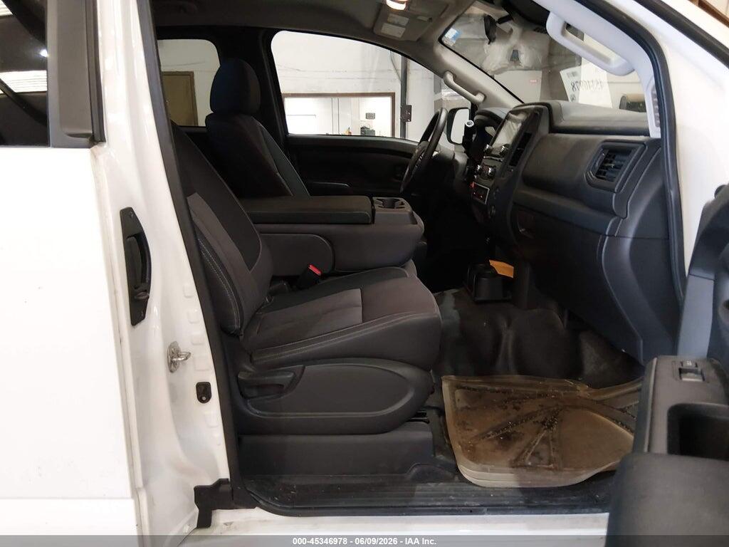 1N6AA1CE9PN113809 2023 NISSAN TITAN photo no. 5