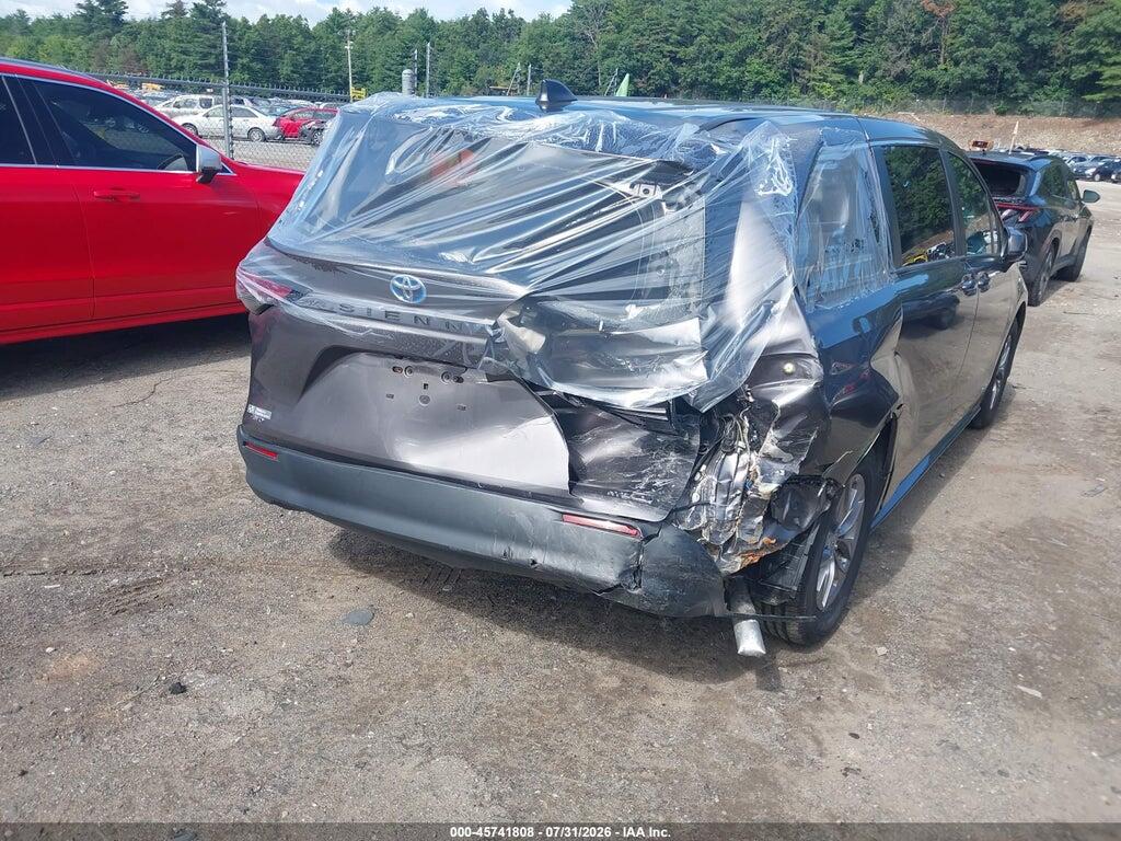 5TDKSKFC8MS011217 2021 TOYOTA SIENNA photo no. 4
