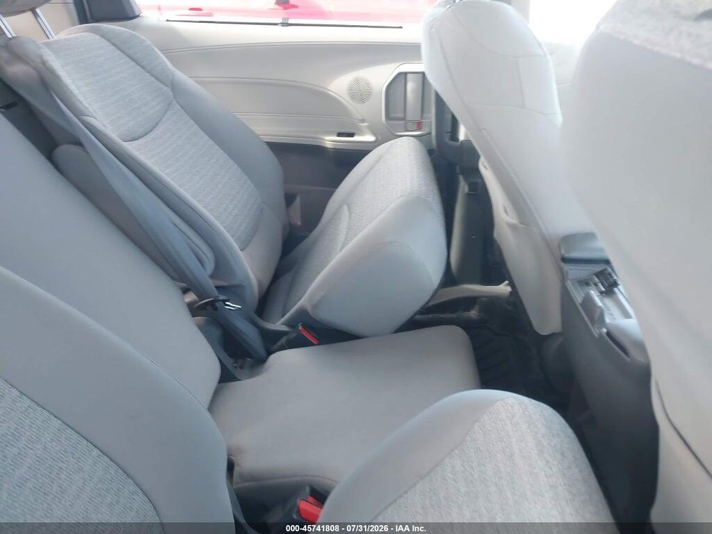 5TDKSKFC8MS011217 2021 TOYOTA SIENNA photo no. 8