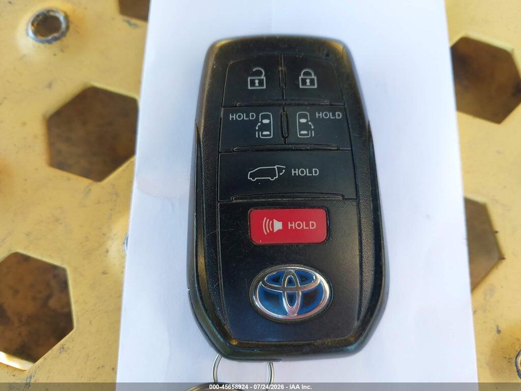 5TDYSKFC0MS024862 2021 TOYOTA SIENNA photo no. 11
