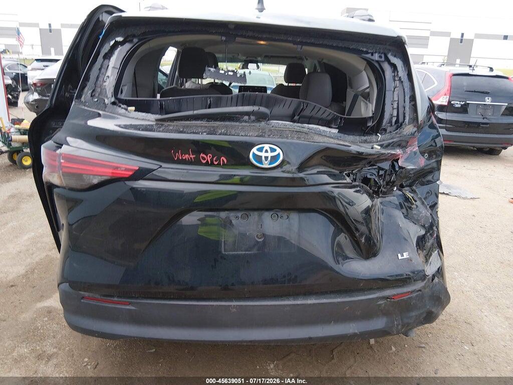 5TDKRKEC3MS068468 2021 TOYOTA SIENNA photo no. 6