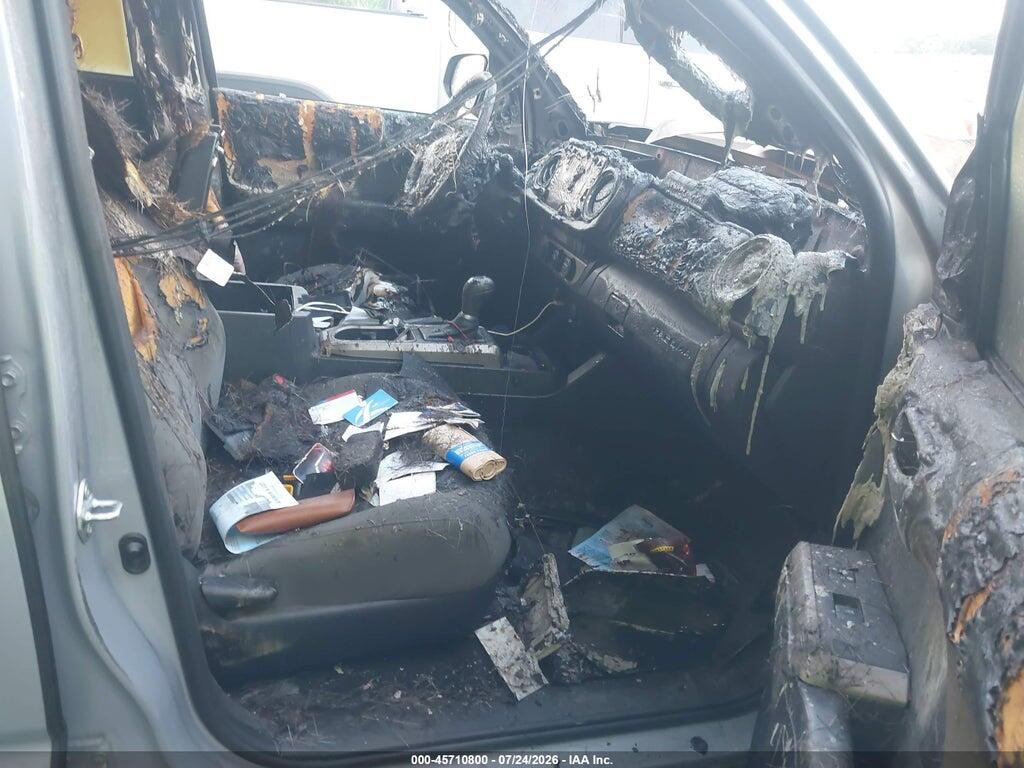 5TFAZ5CN2MX114545 2021 TOYOTA TACOMA photo no. 5