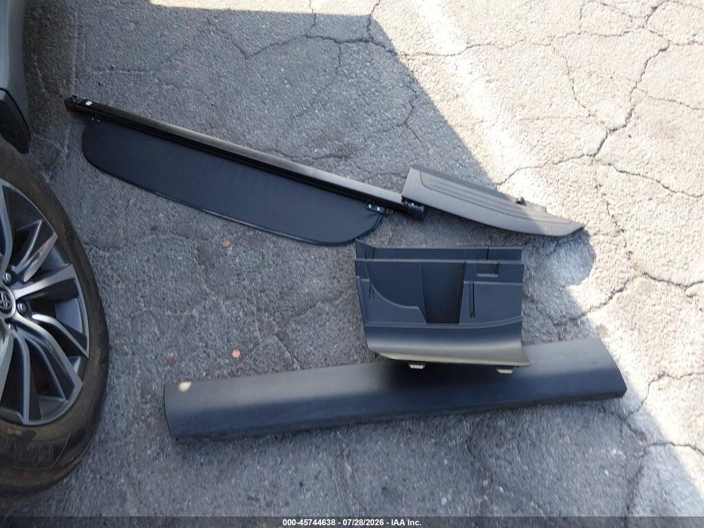 JTEAAAAH6MJ009504 2021 TOYOTA VENZA photo no. 12