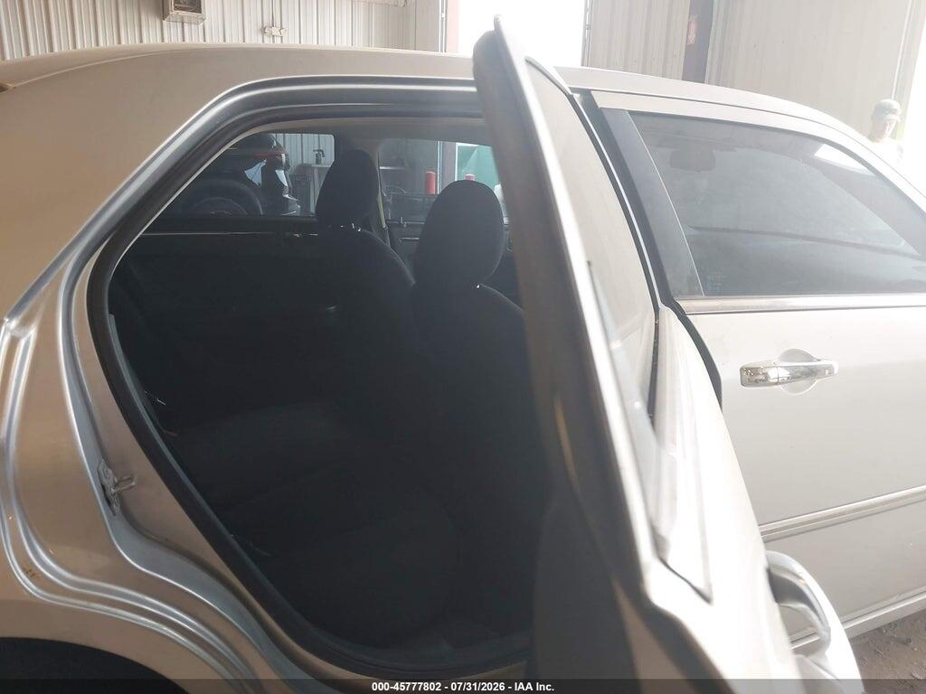 2C3CA5CV8AH233382 2010 CHRYSLER 300 photo no. 8