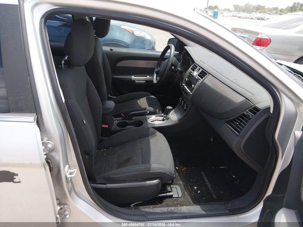 1C3CC4FB1AN183809 2010 CHRYSLER SEBRING photo no. 5