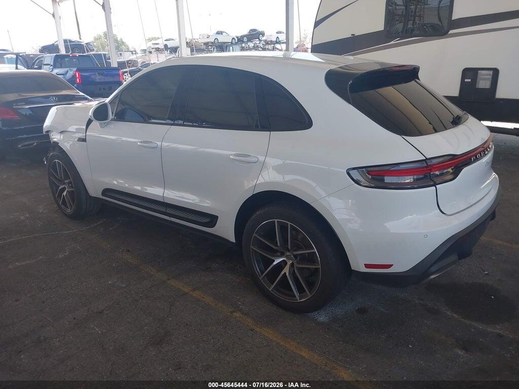 WP1AA2A55PLB11240 2023 PORSCHE MACAN photo no. 3