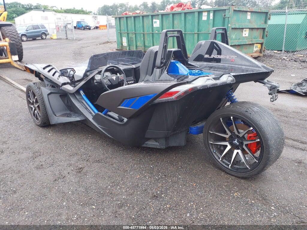 57XAARHB1P8158345 2023 POLARIS SLINGSHOT photo no. 3